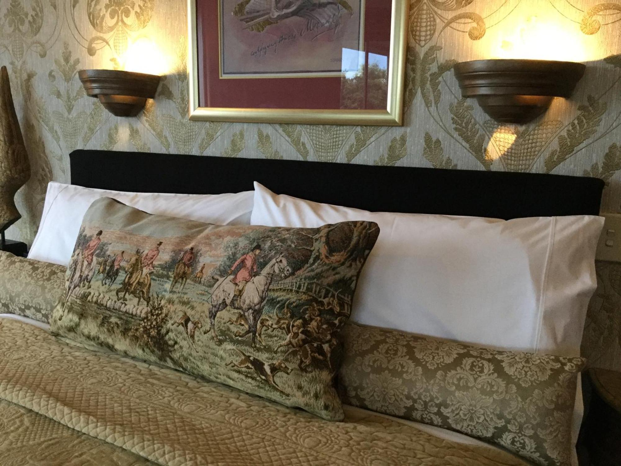 The Flying Trout Boutique Lodge Таупо Екстериор снимка