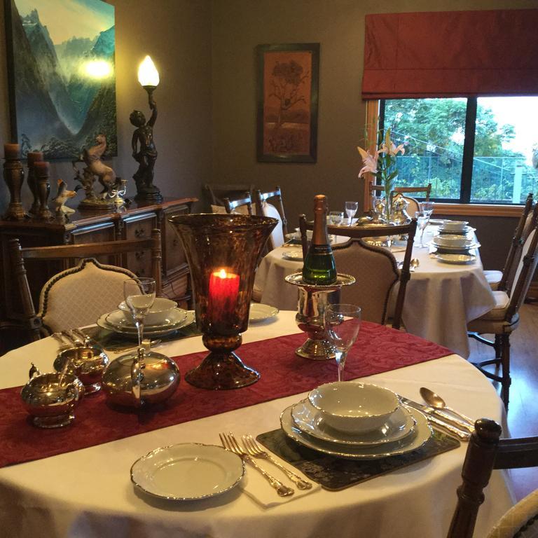 The Flying Trout Boutique Lodge Таупо Екстериор снимка